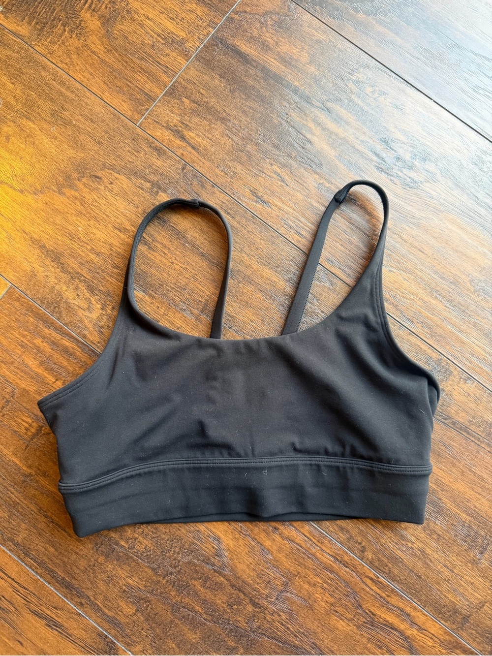 Vuori Black Scoop Sports Bralette